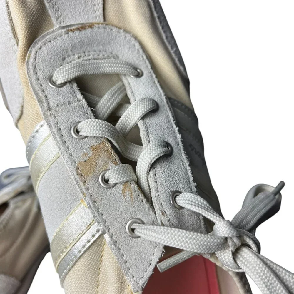 Skechers Size 9.5 Breathe‎ Easy Athletic Sneakers Beige White Sporty Leather